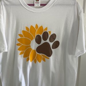 Sunflower Paw T-shirt